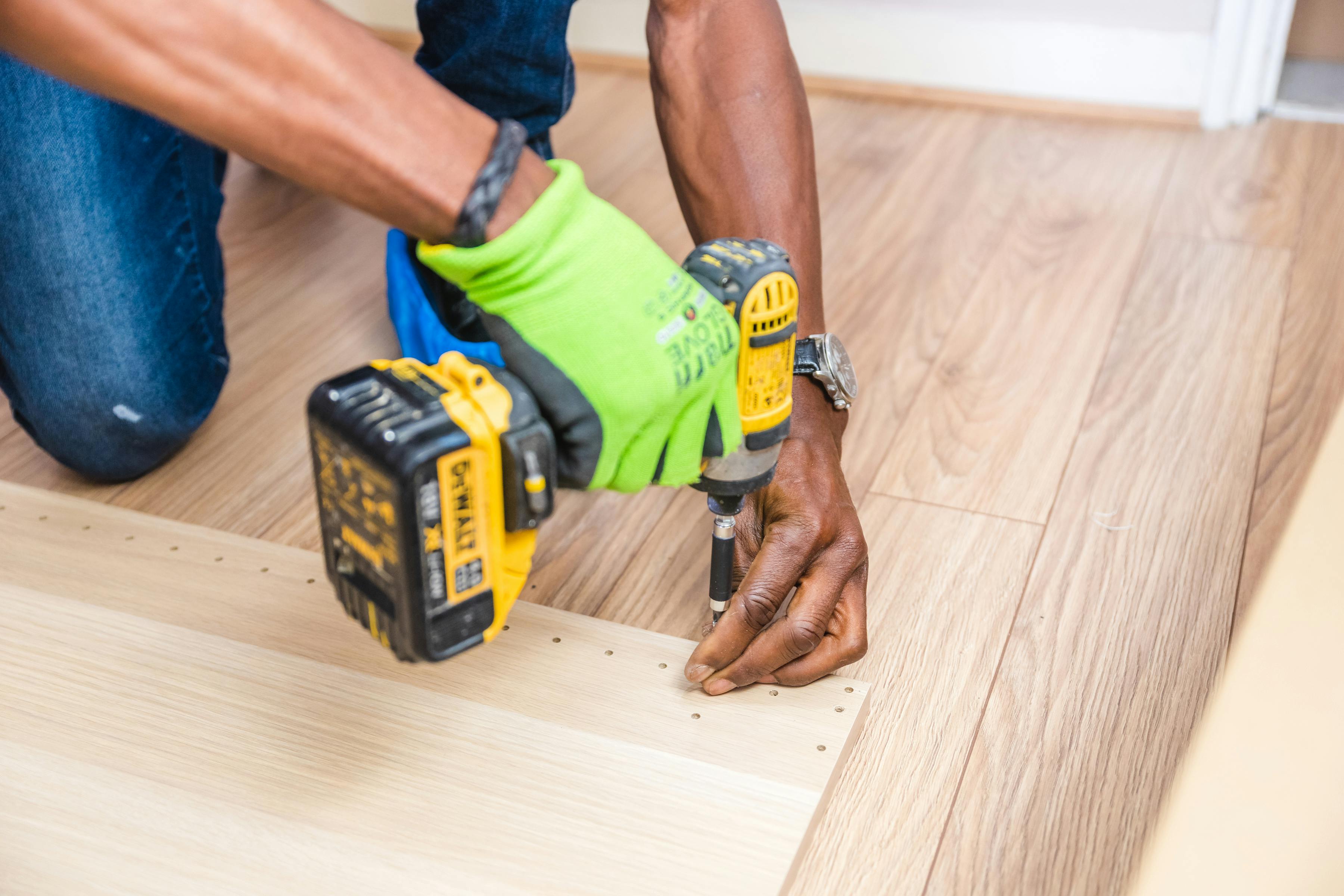 Flooring contractor hiring guide by 50 Grit Flooring